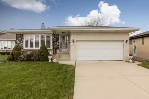 8150 N Root Ct, Niles, IL 60714