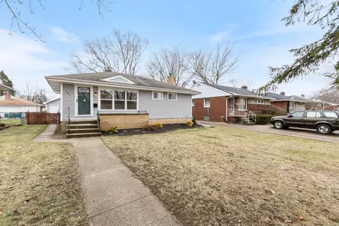 387 Clyde Ave, Calumet City, IL 60409