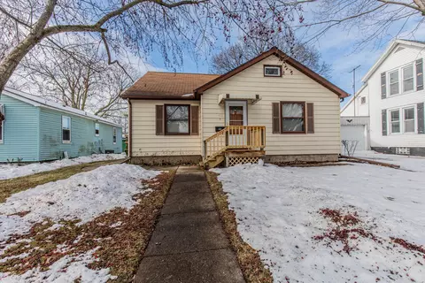 412 N Pleasant St, Princeton, IL 61356