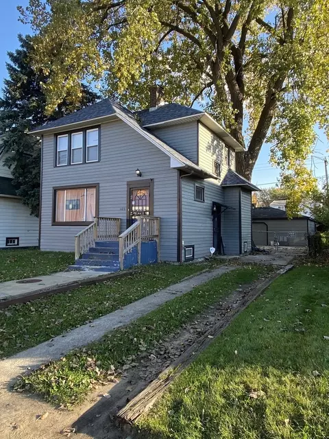 425 157th St, Calumet City, IL 60409