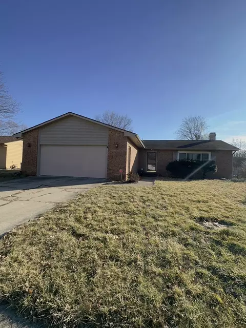 2605 Hathaway Dr, Champaign, IL 61821