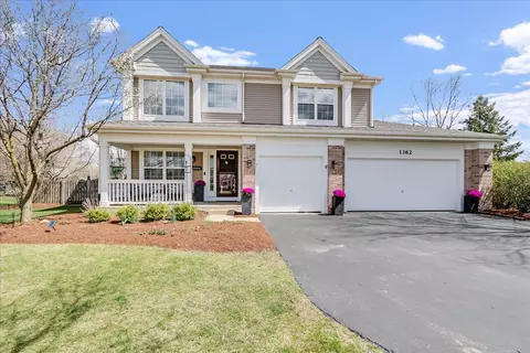 1362 Mulberry Ln, Cary, IL 60013