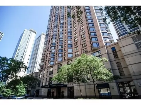 401 E Ontario St #1910, Chicago, IL 60611