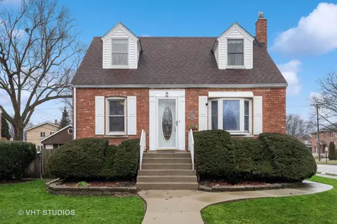 9900 S Trumbull Ave, Evergreen Park, IL 60805