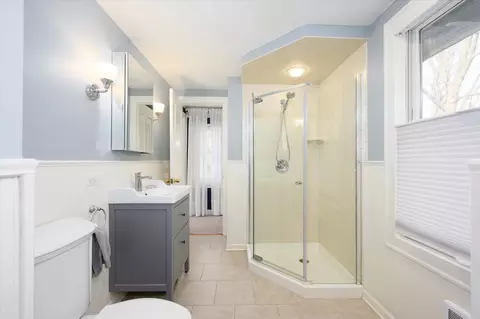 Undisclosed, River Forest, IL 60305 photo 33