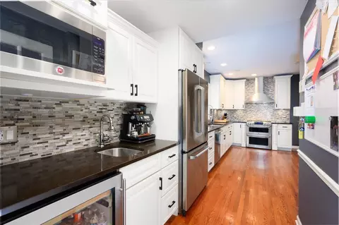 Undisclosed, River Forest, IL 60305 photo 24