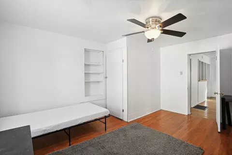 Bedroom - 608 E Washington St, Champaign, IL 61820 photo 1 of 6