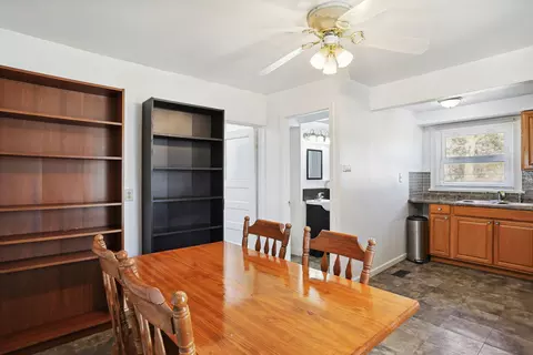 Dining - 608 E Washington St, Champaign, IL 61820 photo 2 of 2