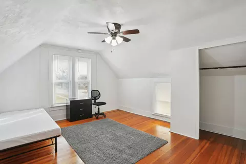 Bedroom - 608 E Washington St, Champaign, IL 61820 photo 6 of 6