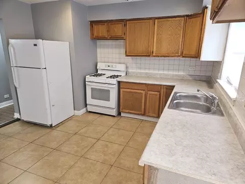 Kitchen - 9035 S Drexel Ave, Chicago, IL 60619 photo 2 of 2