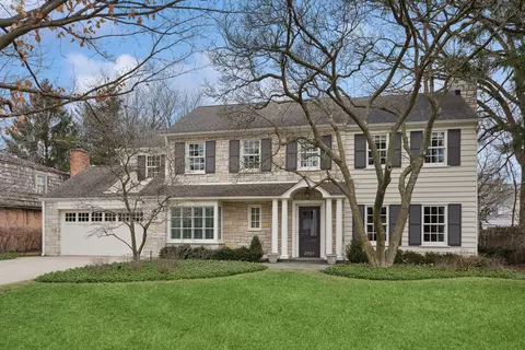 2928 Indianwood Rd, Wilmette, IL 60091