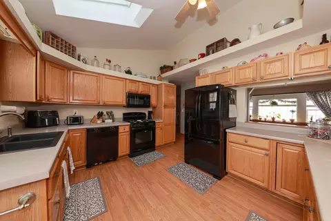2737 N 35th Rd, Seneca, IL 61360 photo 9