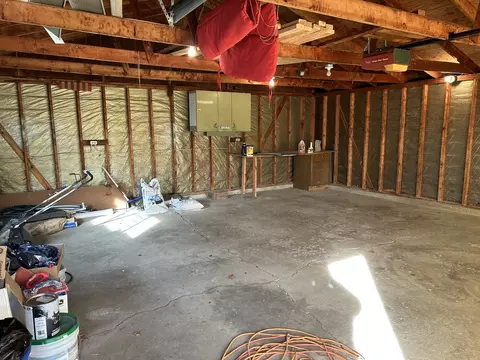 304 E Oak St, Downs, IL 61736 photo 31