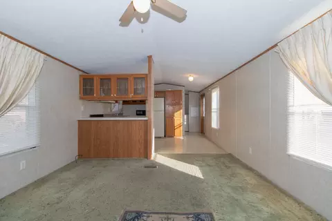 220 Avenue E, Bloomington, IL 61704 photo 2