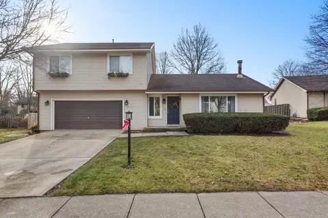 2509 Covington Dr, Champaign, IL 61822