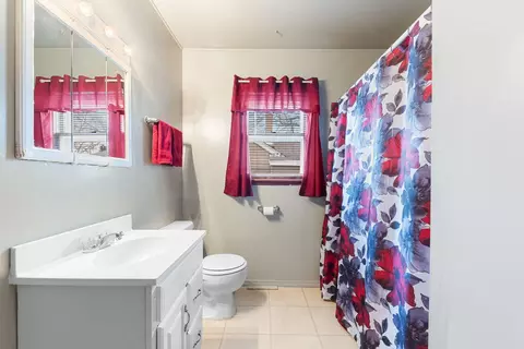 693 N Dearborn Ave, Kankakee, IL 60901 photo 12