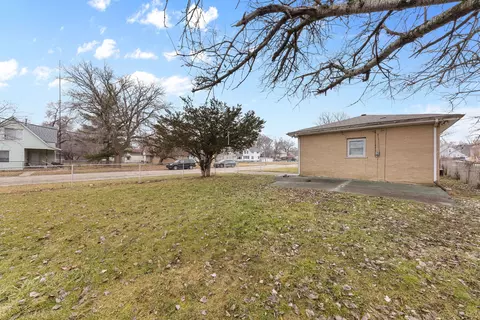 693 N Dearborn Ave, Kankakee, IL 60901 photo 17