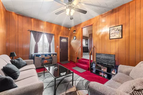 693 N Dearborn Ave, Kankakee, IL 60901 photo 5