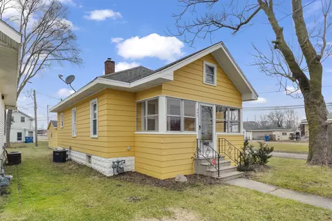 495 N Union Ave, Kankakee, IL 60901 photo 2