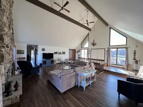 Dining - 8342 Old Ridge Rd, Plainfield, IL 60544 photo 3 of 3