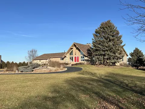 Exterior - 8342 Old Ridge Rd, Plainfield, IL 60544 photo 2 of 9