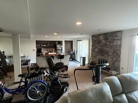Living - 8342 Old Ridge Rd, Plainfield, IL 60544 photo 4 of 4