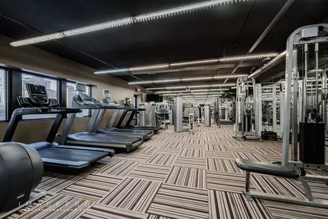 30 E Huron St #5001, Chicago, IL 60611 photo 17