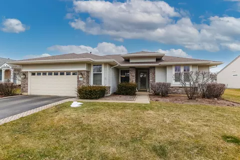 13256 Stratford Ln, Huntley, IL 60142