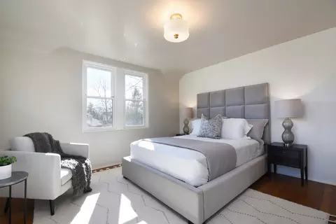 Bedroom - 427 Uvedale Rd, Riverside, IL 60546 photo 3 of 3