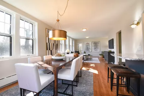 Dining - 427 Uvedale Rd, Riverside, IL 60546 photo 2 of 2