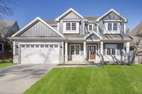 418 Davis St, Downers Grove, IL 60515