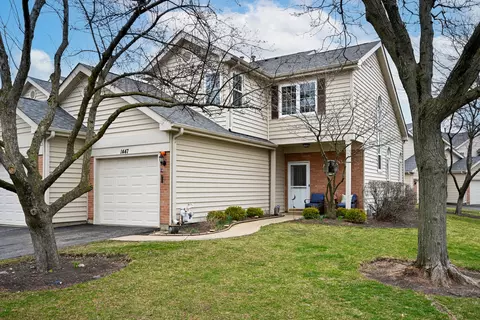1447 Golfview Dr, Glendale Heights, IL 60139