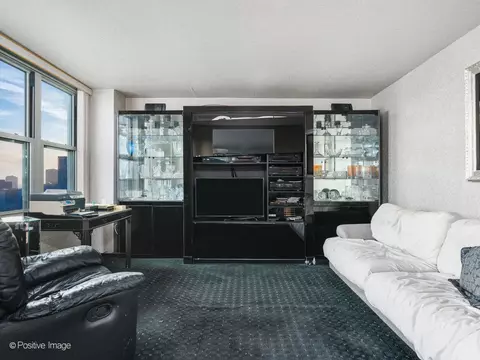 Living - 400 E Randolph St #3709, Chicago, IL 60601 photo 3 of 3
