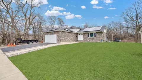 Exterior - Undisclosed, Midlothian, IL 60445 photo 9 of 11