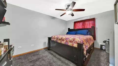 Bedroom - Undisclosed, Midlothian, IL 60445 photo 1 of 2