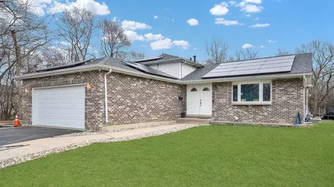 Exterior - Undisclosed, Midlothian, IL 60445 photo 11 of 11