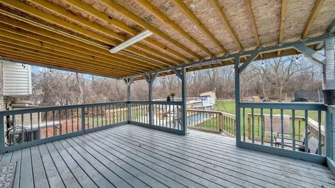 Exterior - Undisclosed, Midlothian, IL 60445 photo 3 of 11