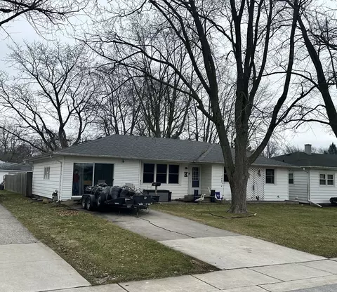 34 S Poplar St, Manteno, IL 60950