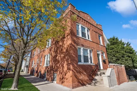 3300 N Sacramento Ave, Chicago, IL 60618