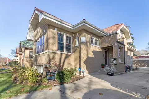 Exterior - 3013 Maple Ave, Berwyn, IL 60402 photo 4 of 10
