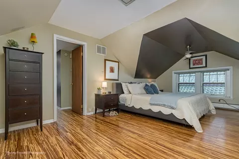 Bedroom - 3013 Maple Ave, Berwyn, IL 60402 photo 5 of 6