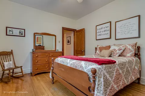 Bedroom - 3013 Maple Ave, Berwyn, IL 60402 photo 4 of 6
