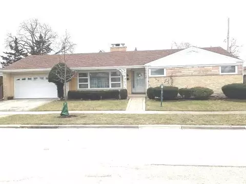 901 Tomawadee Dr, Park Ridge, IL 60068