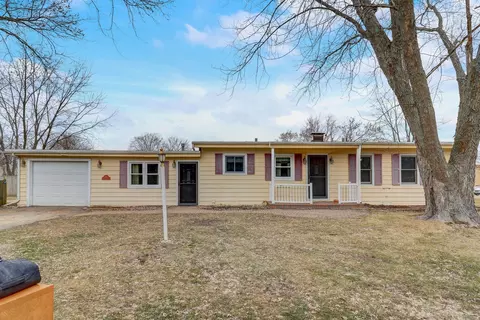 640 Frances St, Marengo, IL 60152