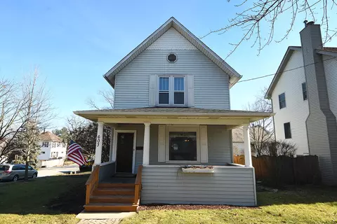 603 Singer Ave, Lemont, IL 60439