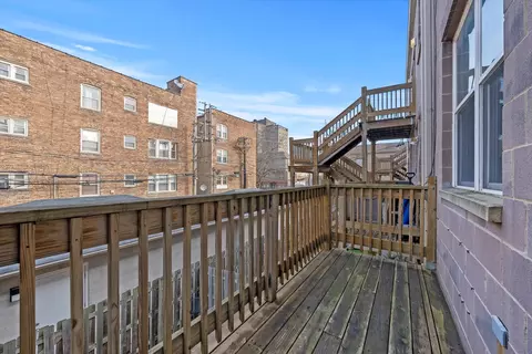 Exterior - 2330 E 71st St #B, Chicago, IL 60649 photo 4 of 5