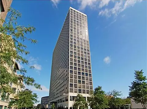 4343 N Clarendon Ave #2717, Chicago, IL 60613