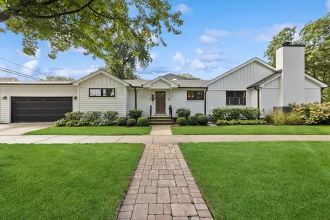 903 S Brainard Ave, La Grange, IL 60525