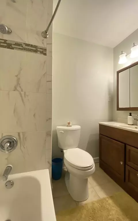 36 Sunset Dr, Cary, IL 60013 photo 9