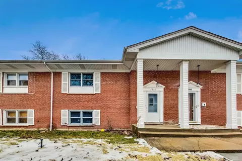 7967 N Nordica Ave, Niles, IL 60714